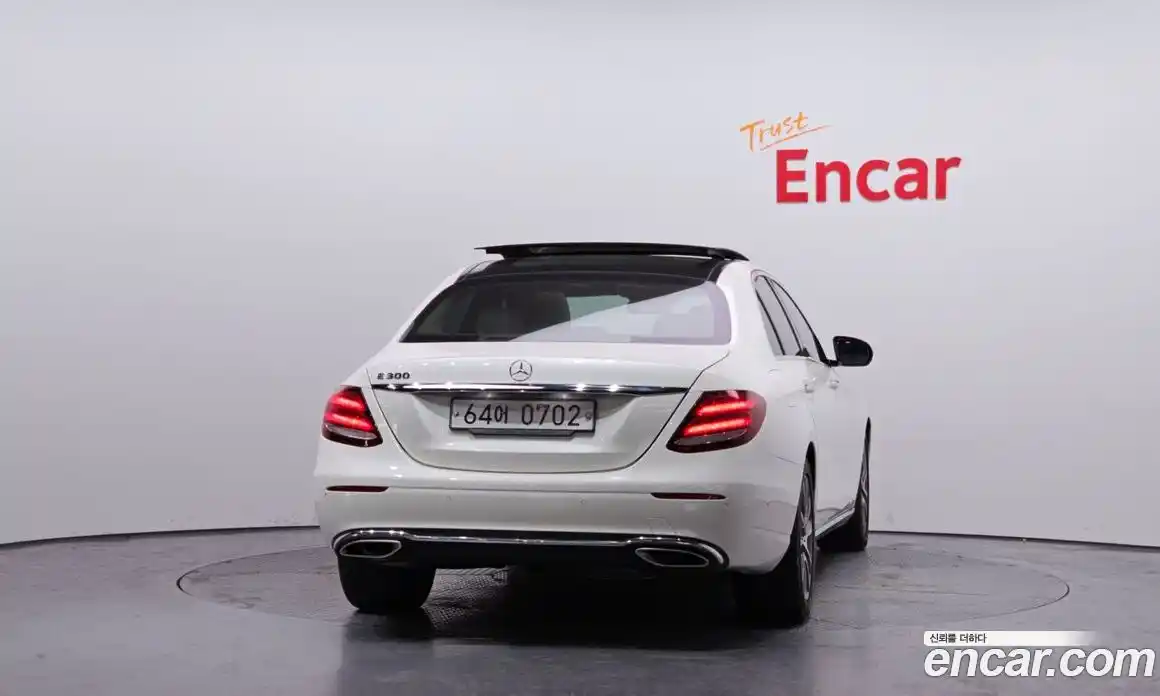 Mercedes-Benz E-Class 2016 2.0 гидро в Москве № 893402, фото 4