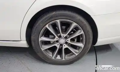 Mercedes-Benz E-Class 2016 2.0 гидро в Москве № 893402, миниатюра 5