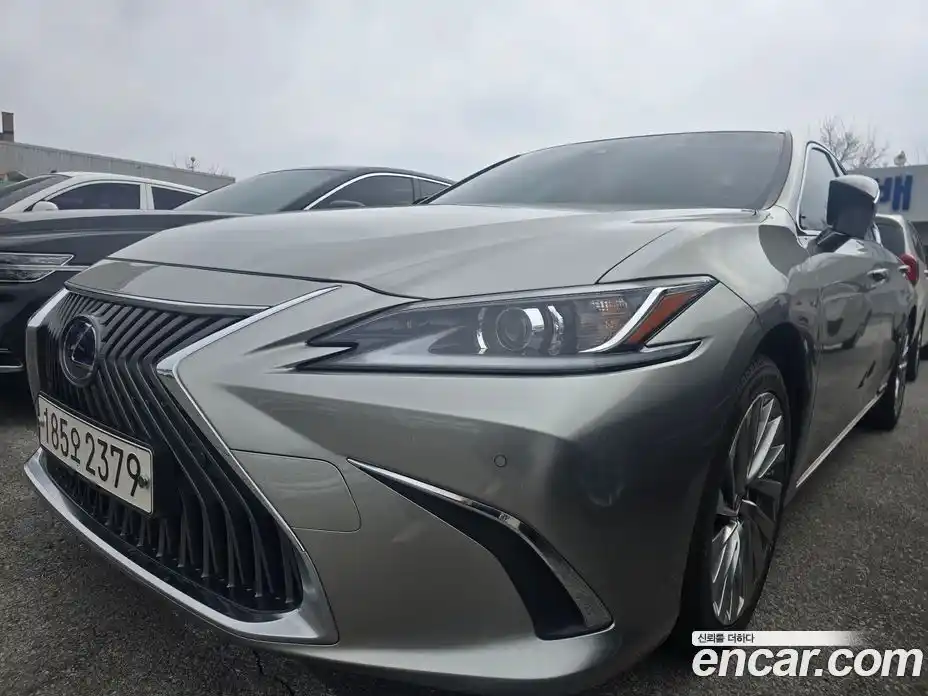 Lexus ES 2021 2.5 гидро в Москве № 895913, фото 3