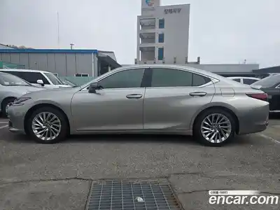 Lexus ES 2021 2.5 гидро в Москве № 895913, миниатюра 9