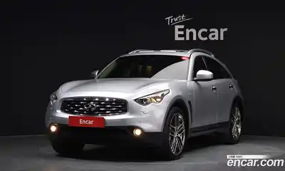 Infiniti FX, 2009