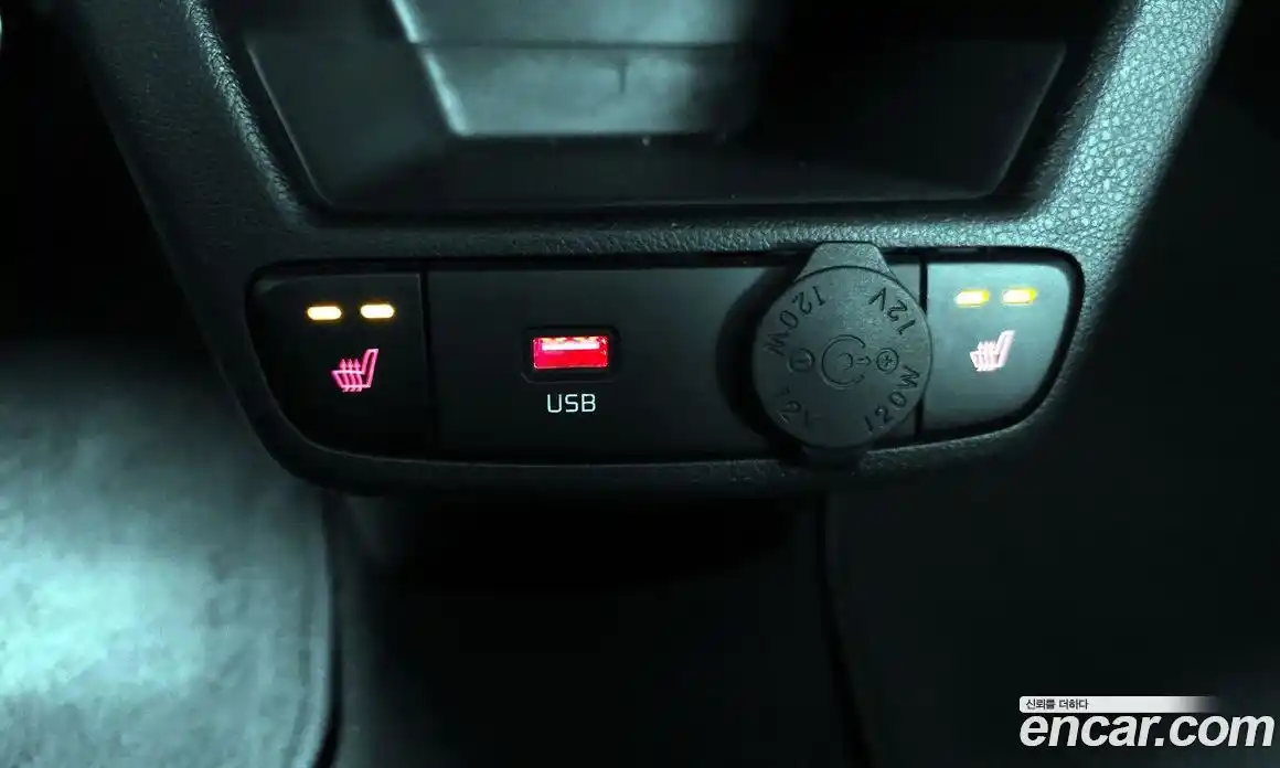 Kia Ray 2021 1.0 Автомат в Москве № 929474, фото 17