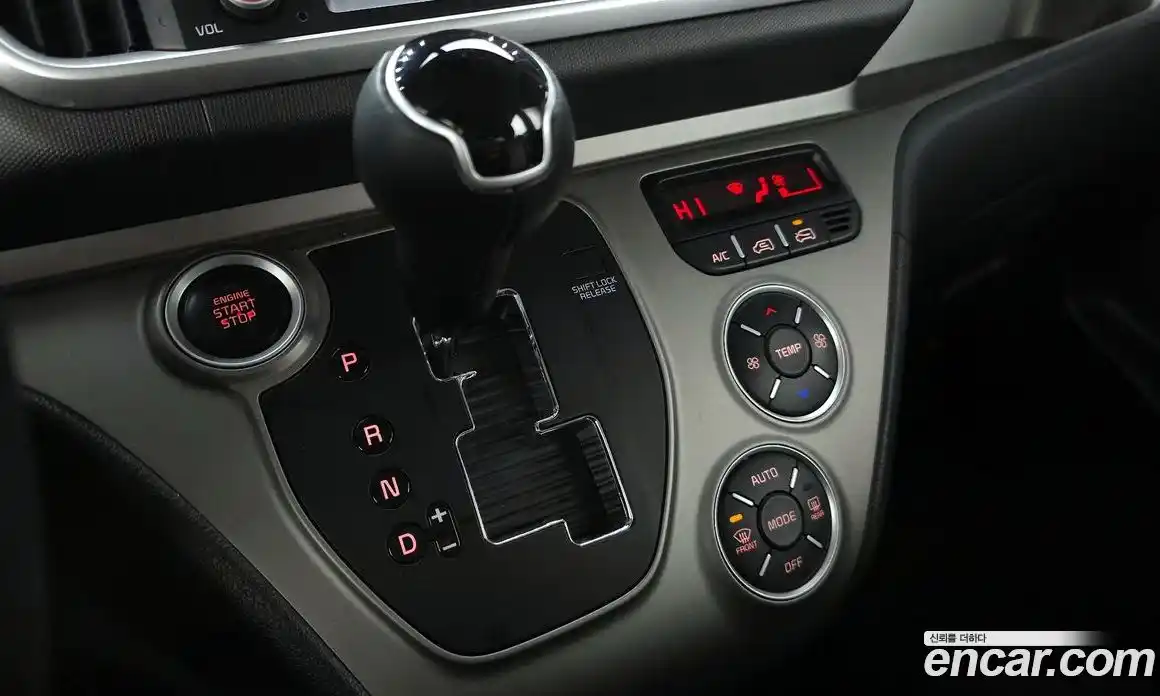 Kia Ray 2021 1.0 Автомат в Москве № 929474, фото 9