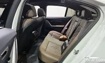 BMW 5-Series 2025 2.0 гидро в Москве № 930258, миниатюра 12
