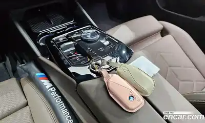 BMW 5-Series 2025 2.0 гидро в Москве № 930258, миниатюра 9
