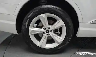 Audi Q7 2019 2.0 гидро в Москве № 970822, миниатюра 4