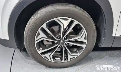 Hyundai Santa Fe 2020 2.0 Автомат в Москве № 1007555, миниатюра 5