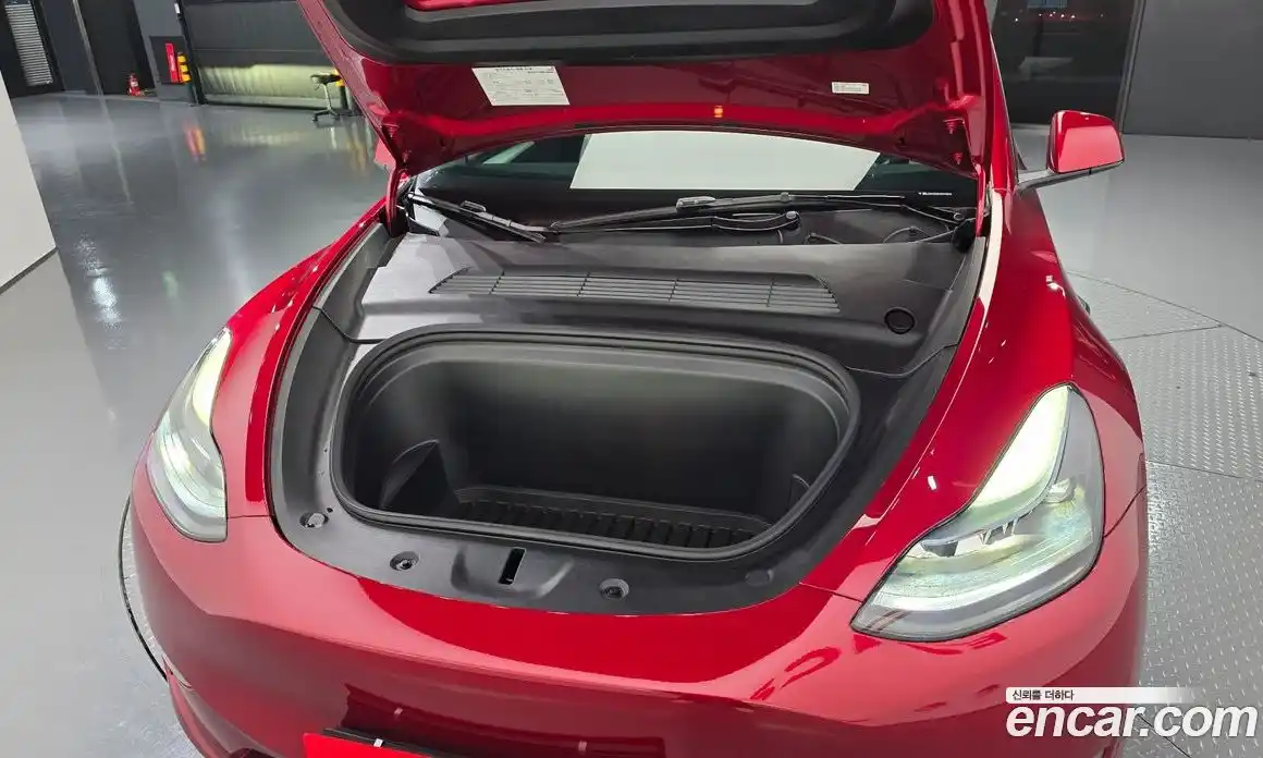 Tesla Model Y 2024 0.2 гидро в Москве № 1014184, фото 6