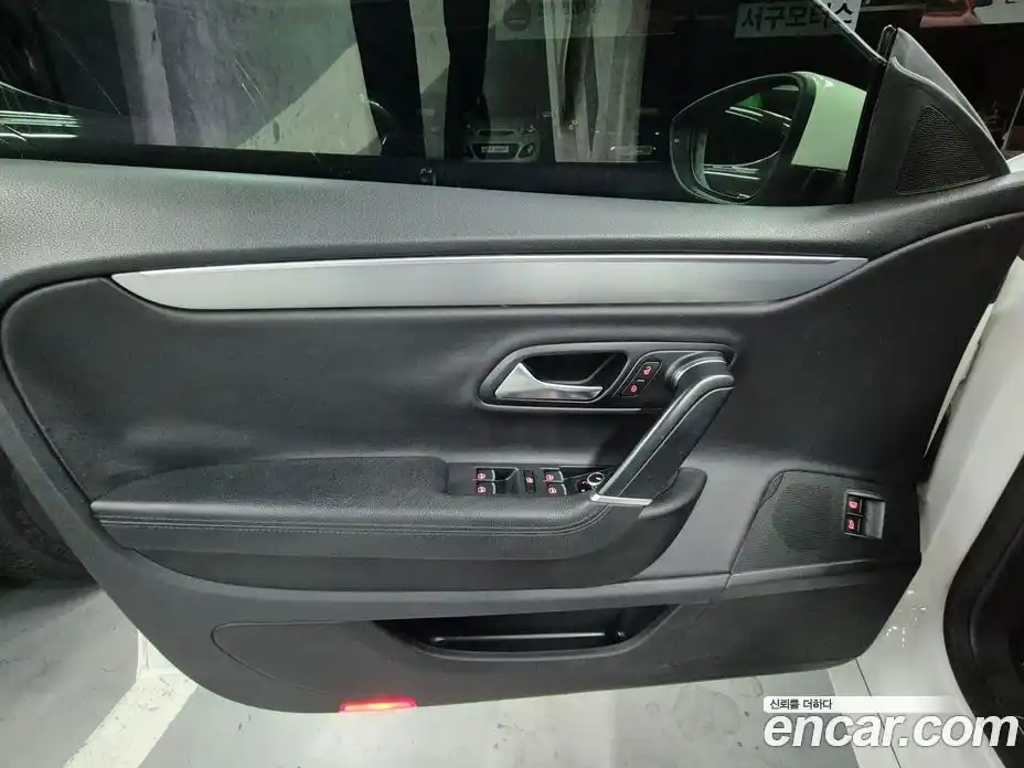 Volkswagen CC 2014 2.0 гидро в Москве № 1014796, фото 17