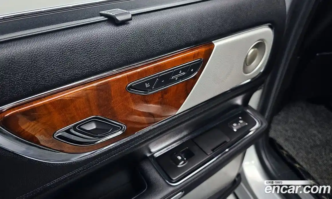 Lincoln Continental 2017 3.0 гидро в Москве № 1015592, фото 18