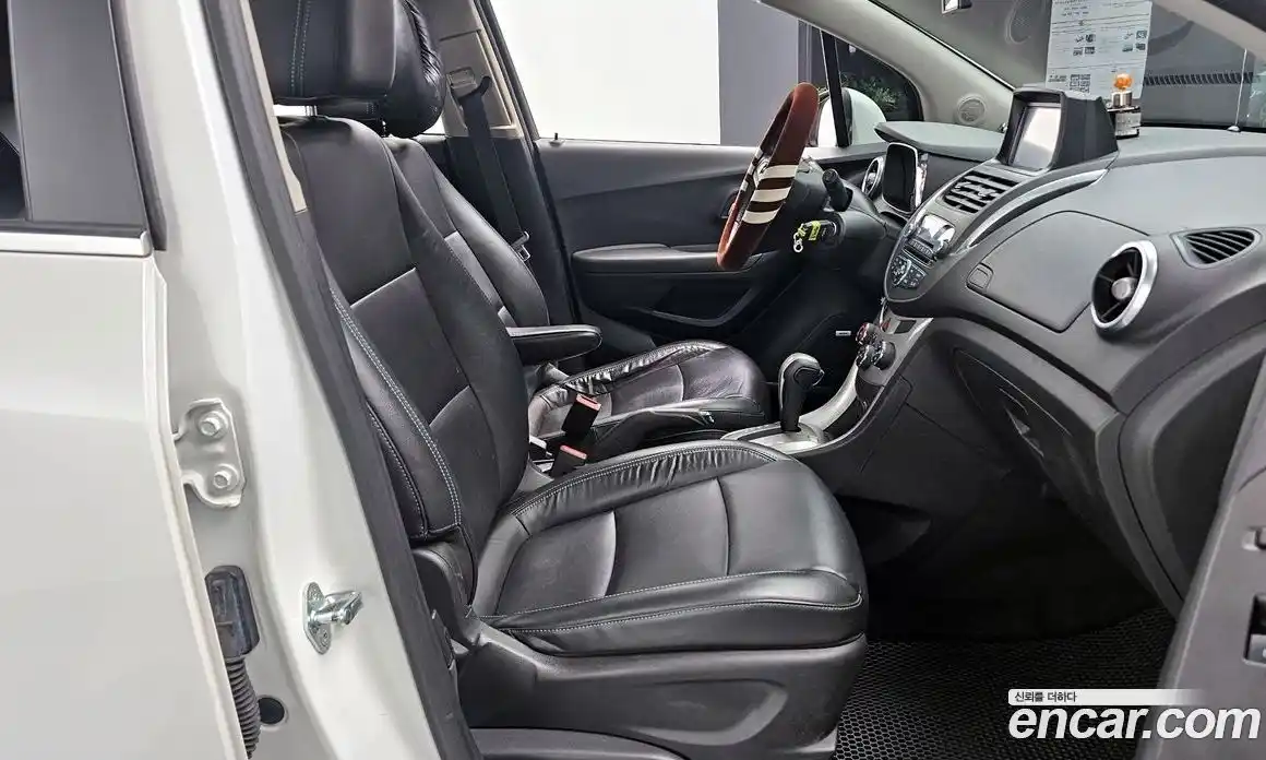 Chevrolet Trax 2014 1.4 гидро в Москве № 104066, фото 11