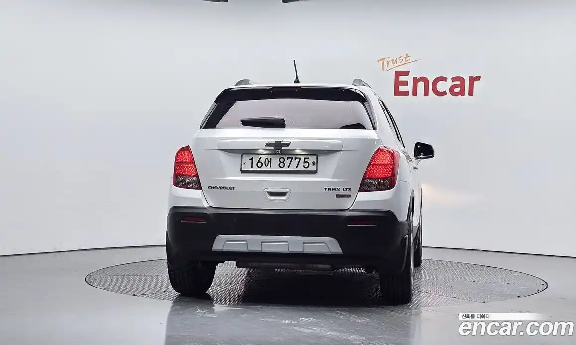 Chevrolet Trax 2014 1.4 гидро в Москве № 104066, фото 4