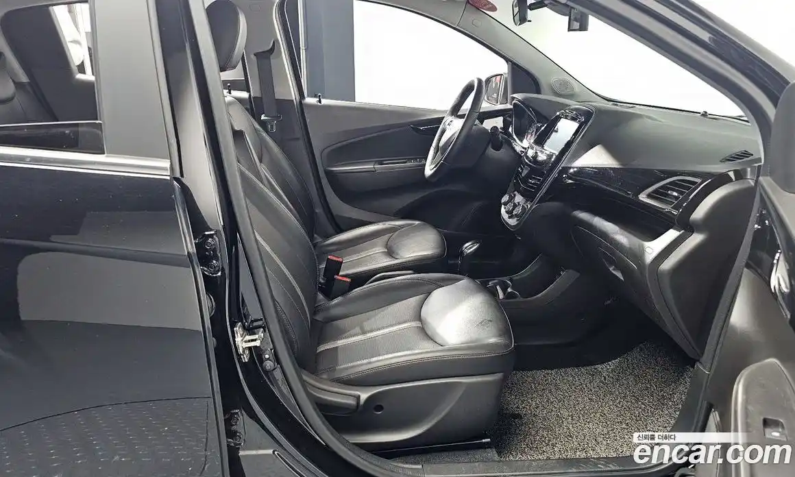 Chevrolet Spark 2019 1.0 гидро в Москве № 104775, фото 11