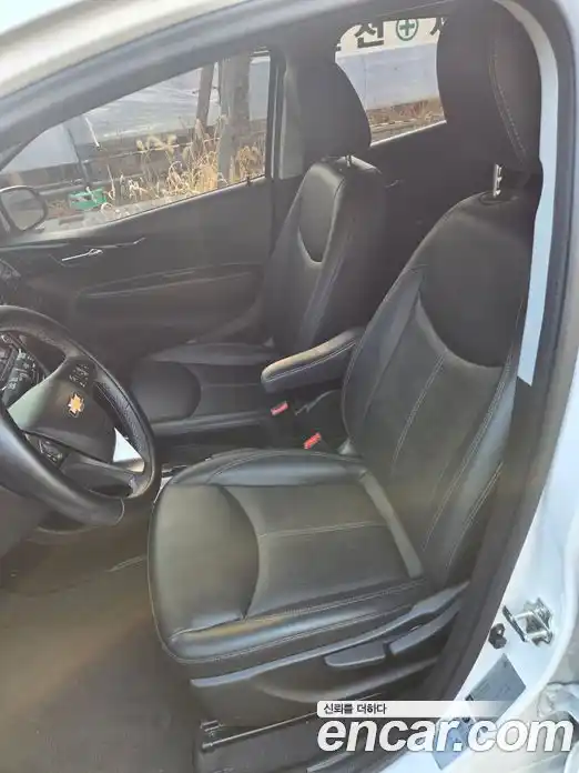 Chevrolet Spark 2017 1.0 Механическая в Москве № 1068102, фото 7