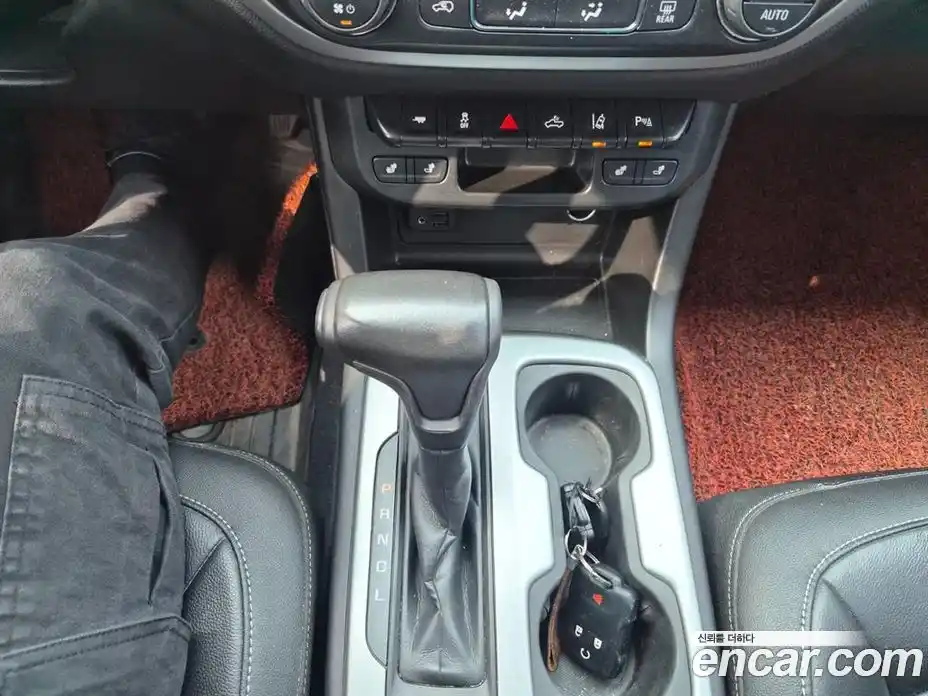 Chevrolet Colorado 2019 3.6 Автомат в Москве № 1068388, фото 13