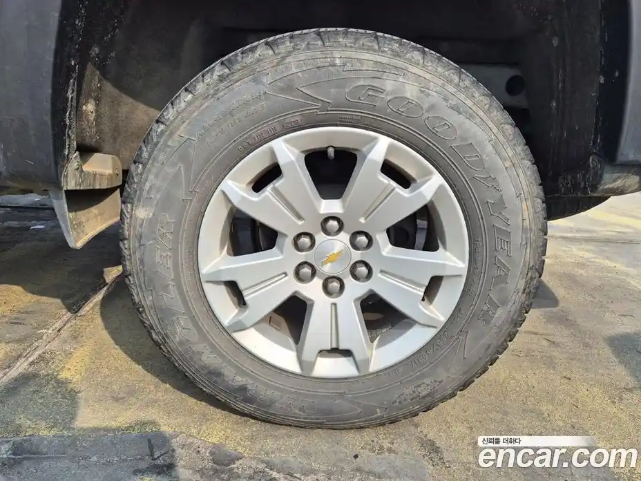 Chevrolet Colorado 2019 3.6 Автомат в Москве № 1068388, фото 17