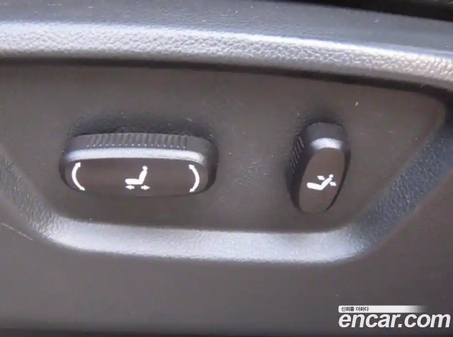 Chevrolet Captiva 2015 2.0 Автомат в Москве № 1068572, фото 13