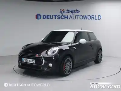 Mini Cooper, 2015
