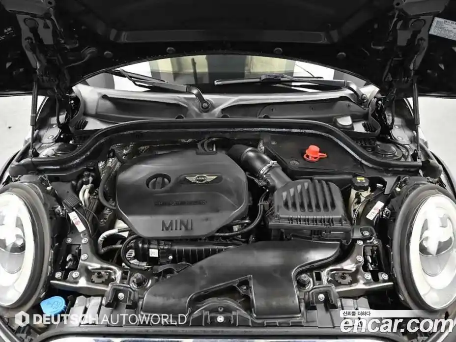 Mini Cooper 2015 1.5 гидро в Москве № 1071269, фото 6