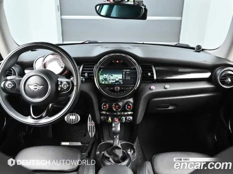 Mini Cooper 2015 1.5 гидро в Москве № 1071269, фото 7