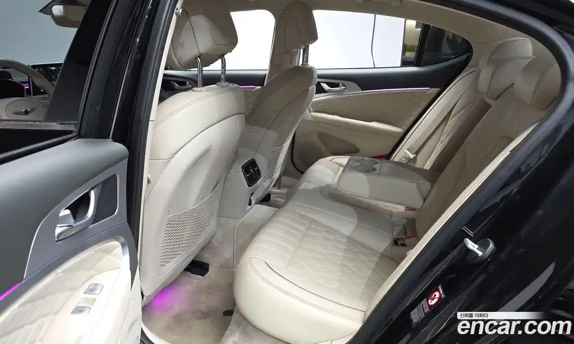 Genesis G70 2019 2.0 Автомат в Москве № 1079707, фото 11