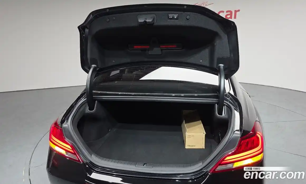 Genesis G70 2019 2.0 Автомат в Москве № 1079707, фото 19