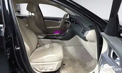 Genesis G70 2019 2.0 Автомат в Москве № 1079707, миниатюра 9