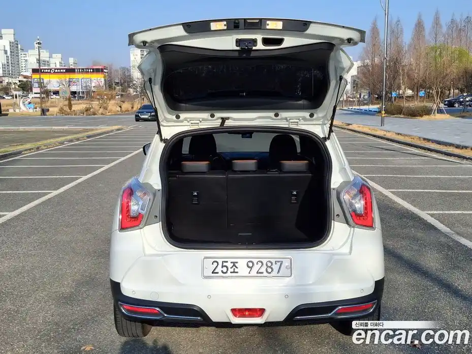 SsangYong TIBOLI 2019 1.6 Автомат в Москве № 1080831, фото 7