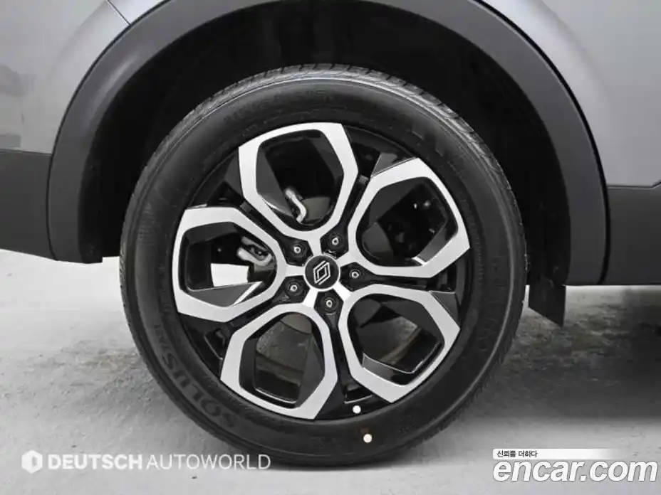 Renault Arkana 2025 1.6 Автомат в Москве № 1081561, фото 5