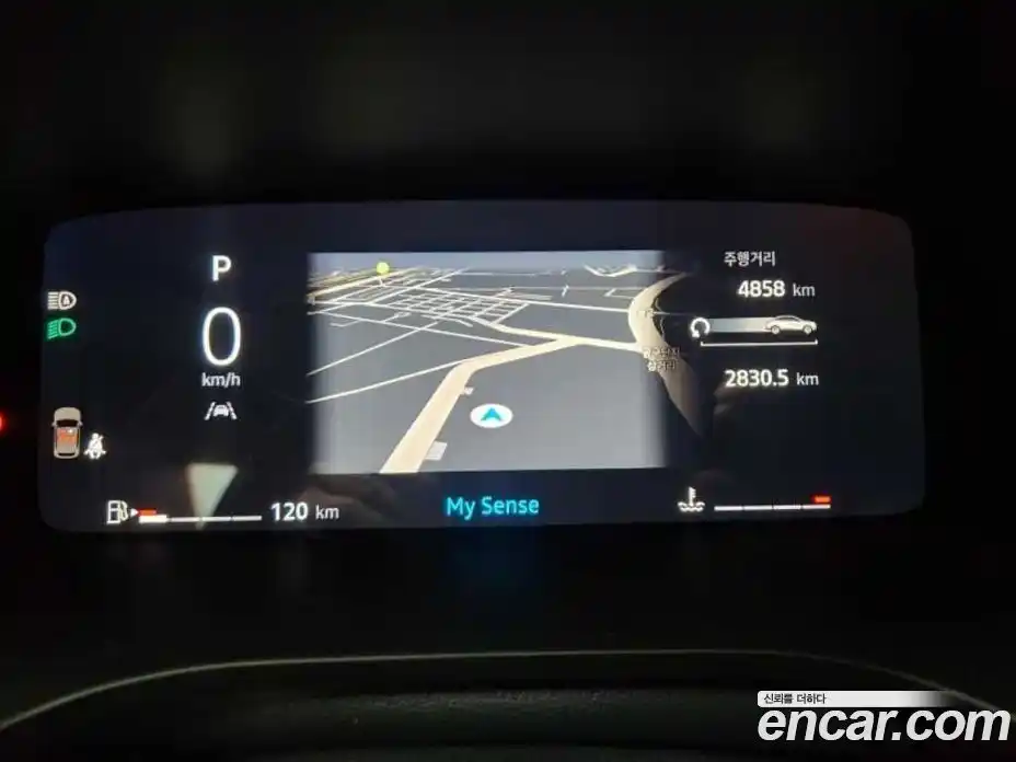 Renault Arkana 2025 1.6 Автомат в Москве № 1081561, фото 8