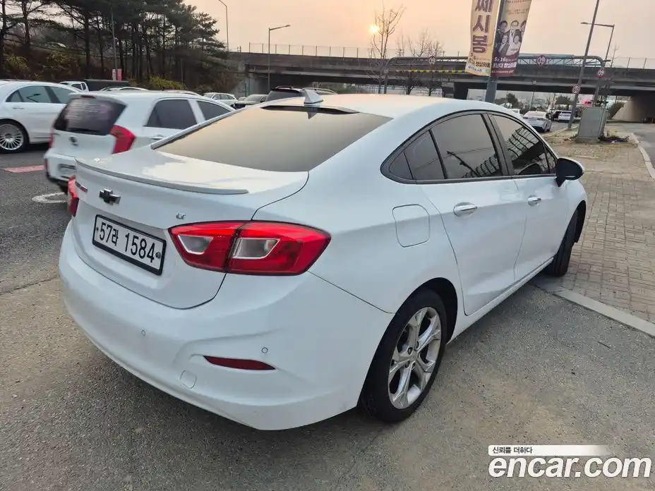 Chevrolet Cruze 2017 1.4 Автомат в Москве № 1081769, фото 3