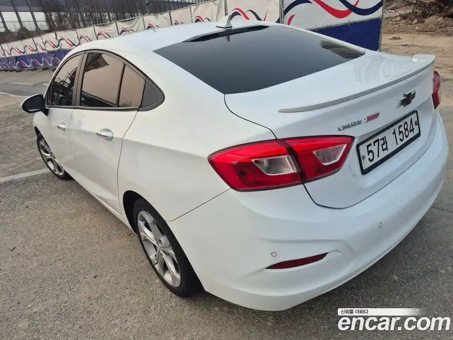 Chevrolet Cruze 2017 1.4 Автомат в Москве № 1081769, фото 5