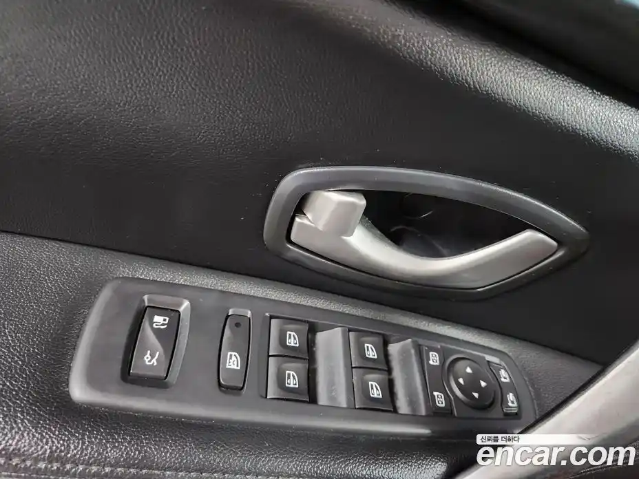 Renault SM7 2017 2.0 Автомат в Москве № 1082170, фото 16