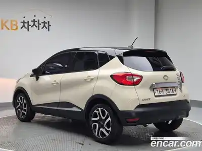 Renault QM3 2015 1.5 Автомат в Москве № 1082220, миниатюра 2