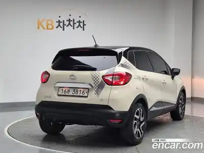 Renault QM3 2015 1.5 Автомат в Москве № 1082220, миниатюра 3