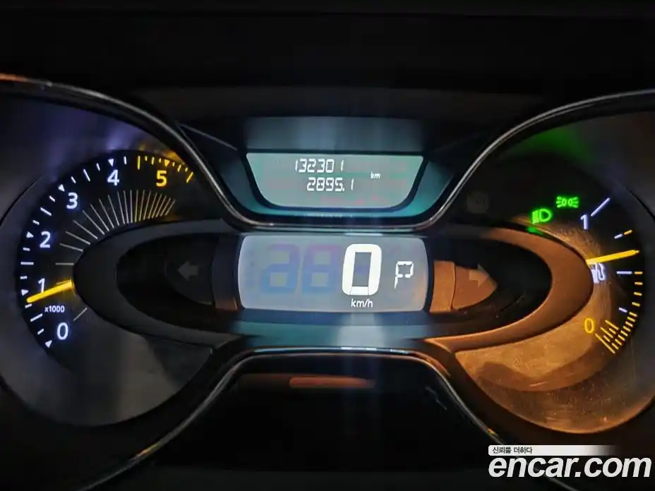 Renault QM3 2015 1.5 Автомат в Москве № 1082220, фото 6