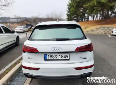 Audi Q5 2024 2.0 Автомат в Москве № 1084632, миниатюра 2