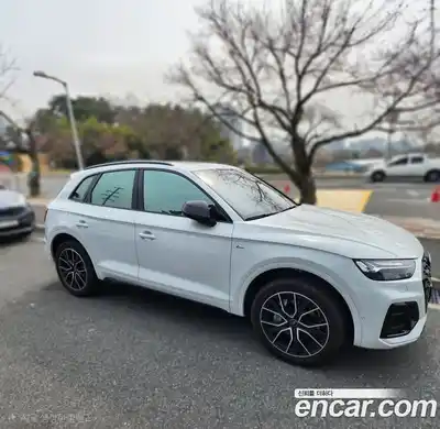 Audi Q5 2024 2.0 Автомат в Москве № 1084632, миниатюра 4