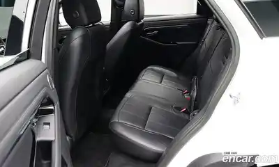 Land Rover Range-Rover Evoque 2022 2.0 гидро в Москве № 1085175, миниатюра 4