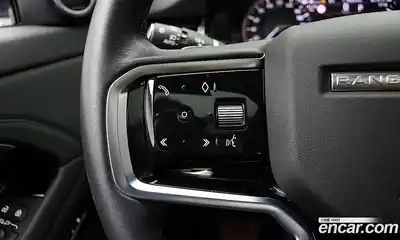 Land Rover Range-Rover Evoque 2022 2.0 гидро в Москве № 1085175, миниатюра 9