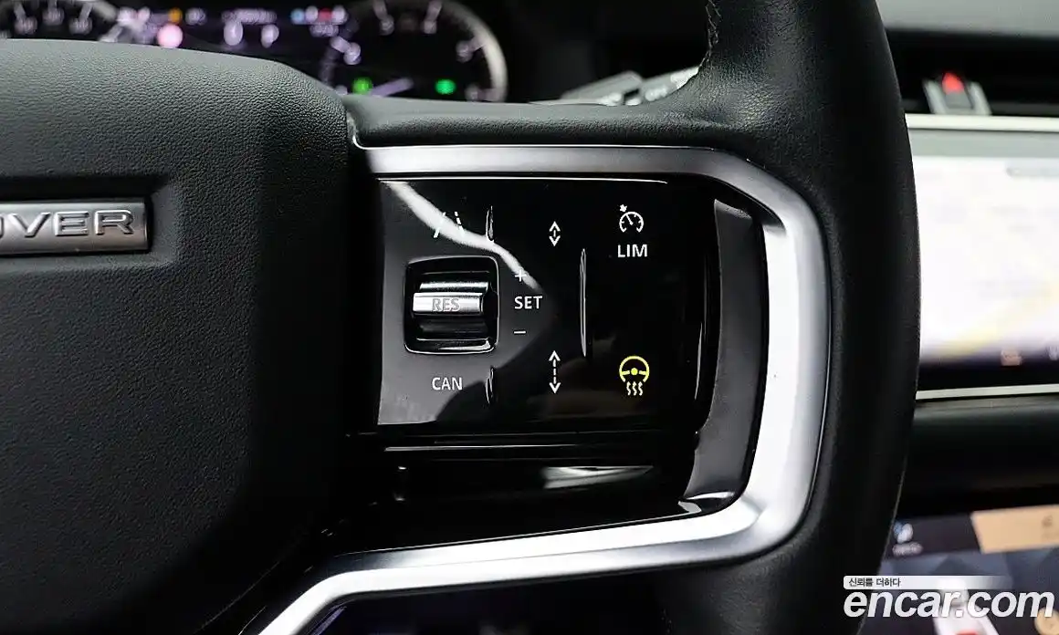 Land Rover Range-Rover Evoque 2022 2.0 гидро в Москве № 1085175, фото 10