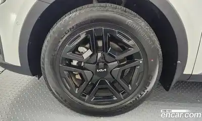 Kia Sorento 2023 1.6 гидро в Москве № 122112, миниатюра 5