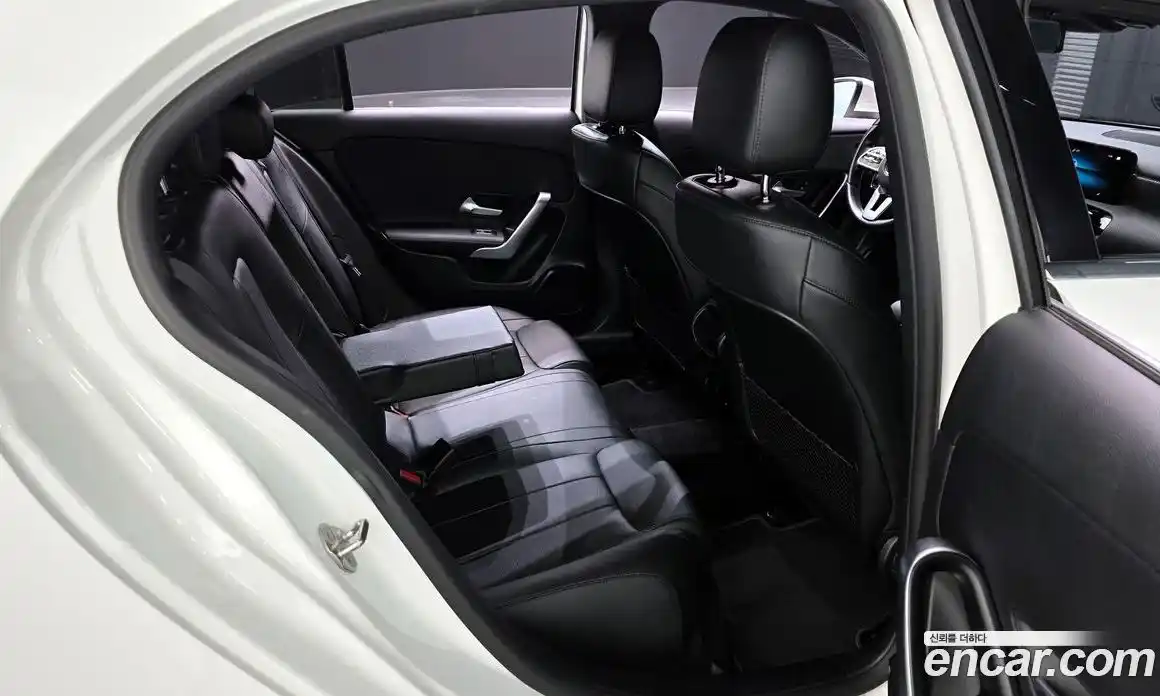 Mercedes-Benz A-Class 2022 2.0 гидро в Москве № 137125, фото 20