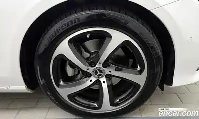 Mercedes-Benz E-Class 2019 2.0 гидро в Москве № 137260, миниатюра 5