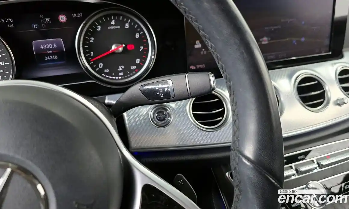 Mercedes-Benz E-Class 2019 2.0 гидро в Москве № 137260, фото 9