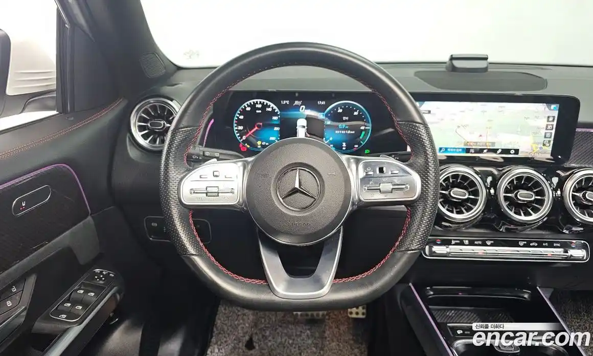 Mercedes-Benz GLB-Class 2022 2.0 гидро в Москве № 138337, фото 13