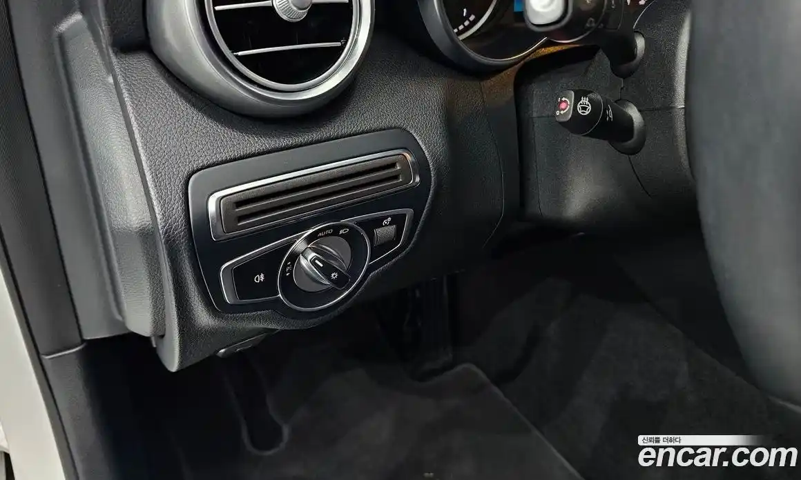 Mercedes-Benz C-Class 2019 1.9 гидро в Москве № 141217, фото 16
