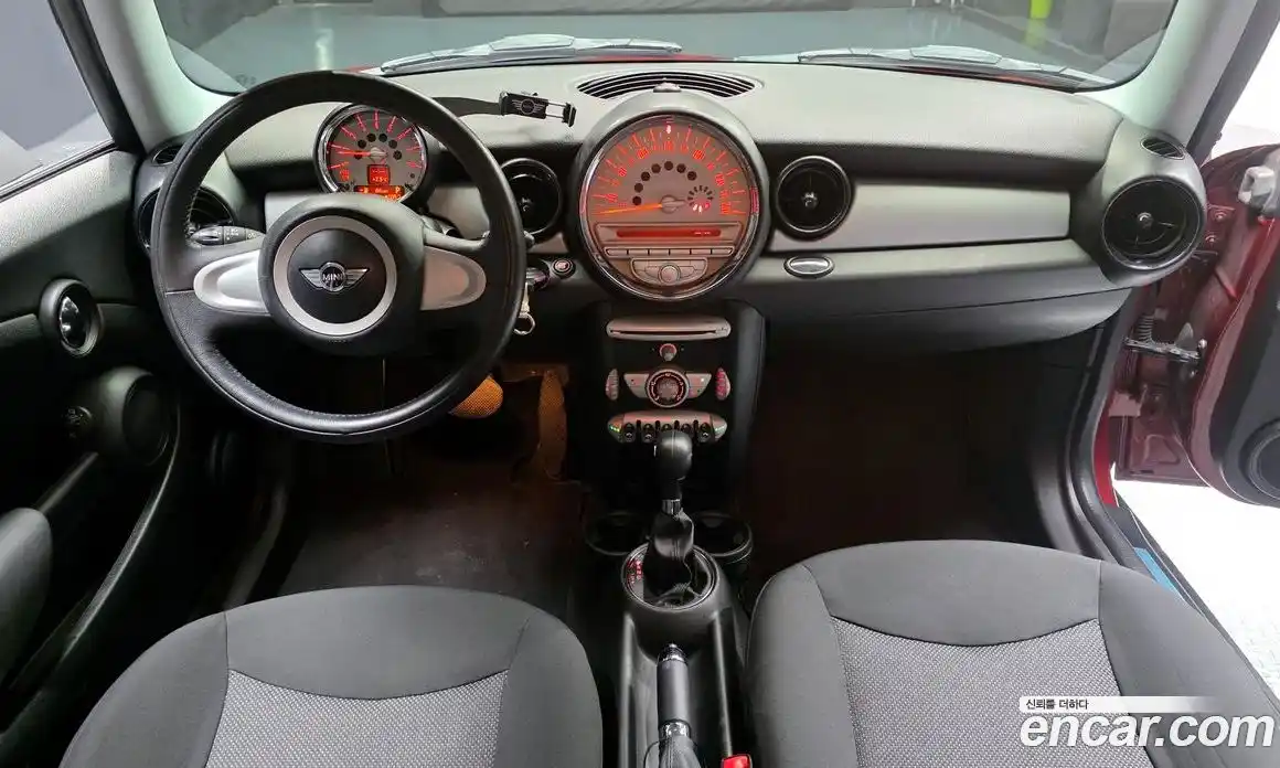 Mini Cooper 2009 1.6 гидро в Москве № 145508, фото 7