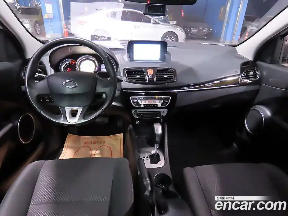 Renault SM3 2016 1.6 гидро в Москве № 148017, фото 7
