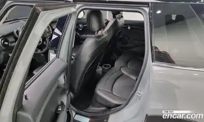 Mini Cooper 2015 1.5 гидро в Москве № 156759, миниатюра 11